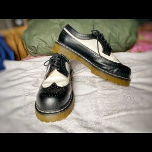 Dr. Martens Oxford Black & White Shoe